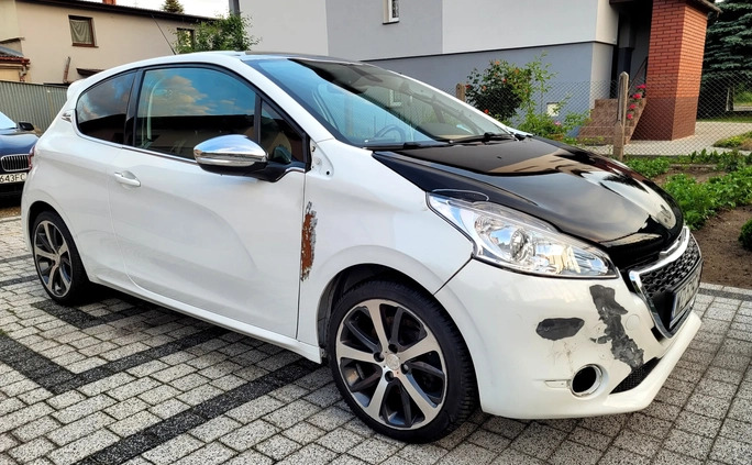 Peugeot 208 cena 23900 przebieg: 117000, rok produkcji 2013 z Staszów małe 154